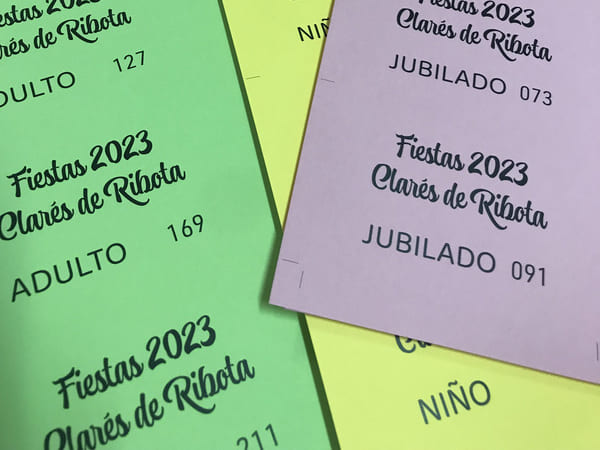 Imprenta Torcal Publicita tu empresa con tarjetas de visita, flyers, trípticos, folletos, cartelera, adhesivos, etiquetas, circulares, revistas, libros, calendarios…